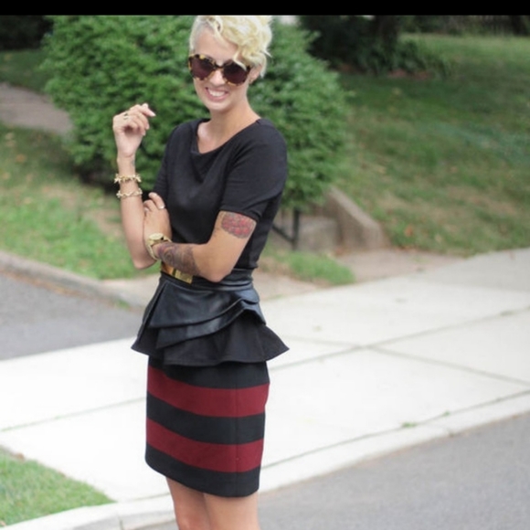 Zara red and black striped mini skirt - Picture 1 of 7